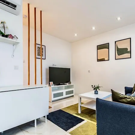 Jolie Maison 3 à 6 Pers - 35 Min De Paris Centre Appartement Romainville